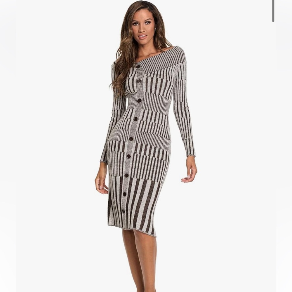 Venus women’s Button-Front Sweater Dress size Medium